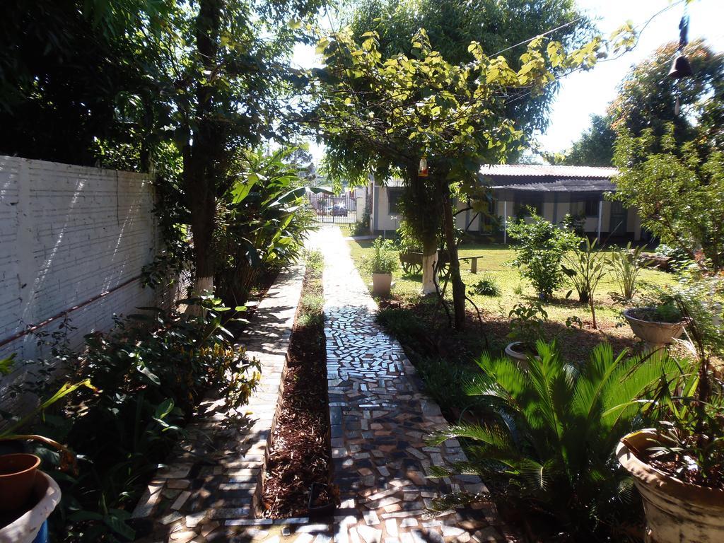 Meliza'S Garden Hotel Foz do Iguacu Exterior photo